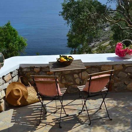 Paxosblue Suites&villas * Gaios