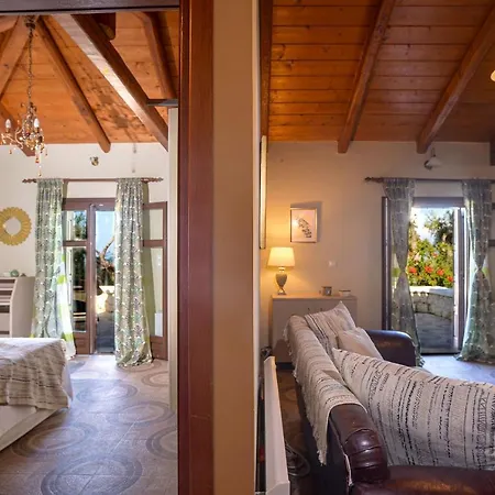 Paxosblue Suites&villas