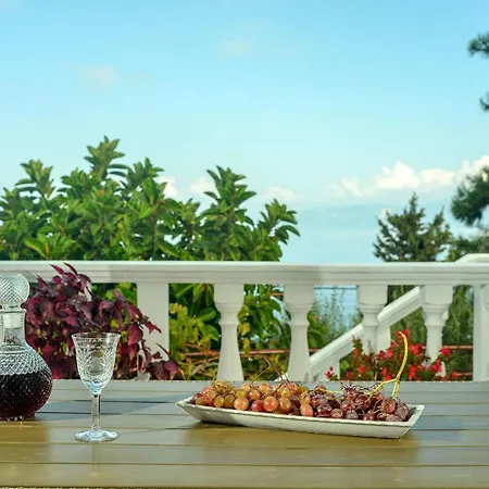 Paxosblue Suites&villas * Gaios