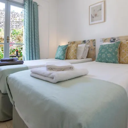 Paxosblue Suites&villas * Gaios